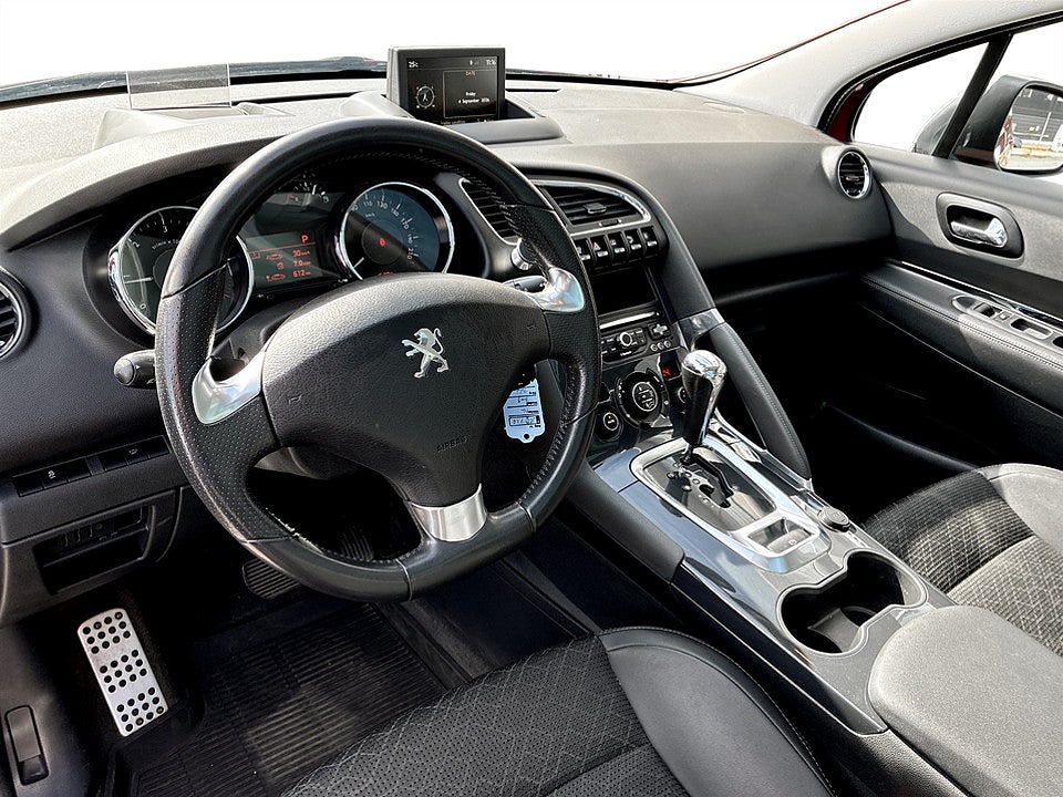 Bild på Peugeot 3008 Allure 1.6 BlueHDi 120hk Aut PANORAMA NYBYTT KAMREM