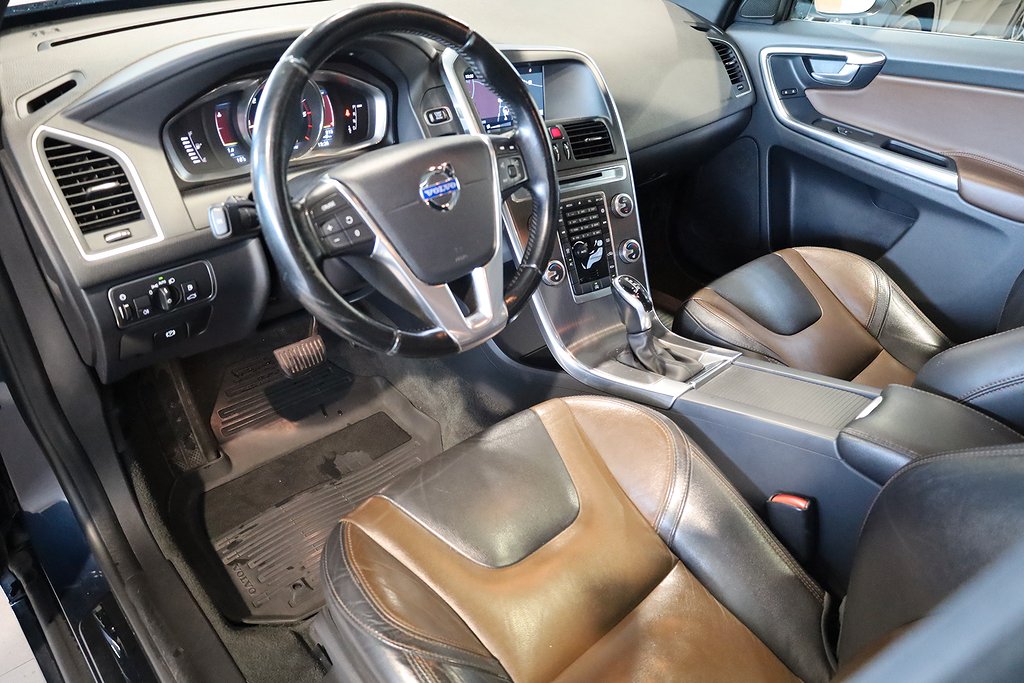 Volvo XC60 D4 Aut Summum Pano Drag Navi Keyless Värmare 2015