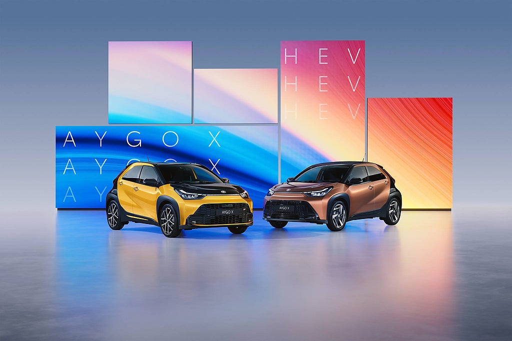 Toyota Aygo AYGO X TOYOTA 1,5 HYBRID