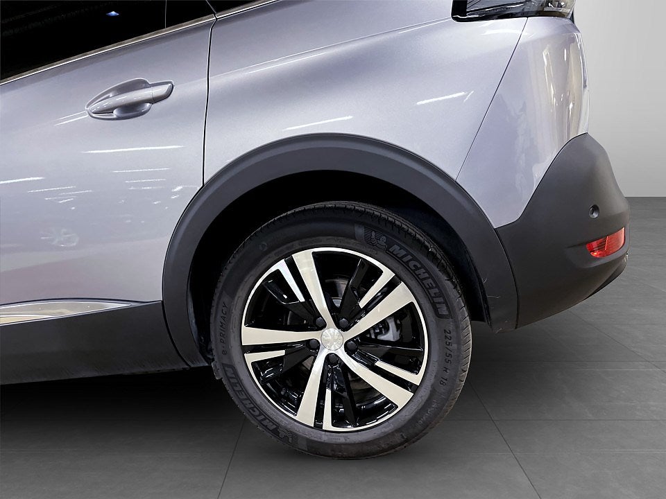 Bild på Peugeot 5008 GT 1.2 PT 130hk Aut - 7-SITS,B-KAMERA,NAV