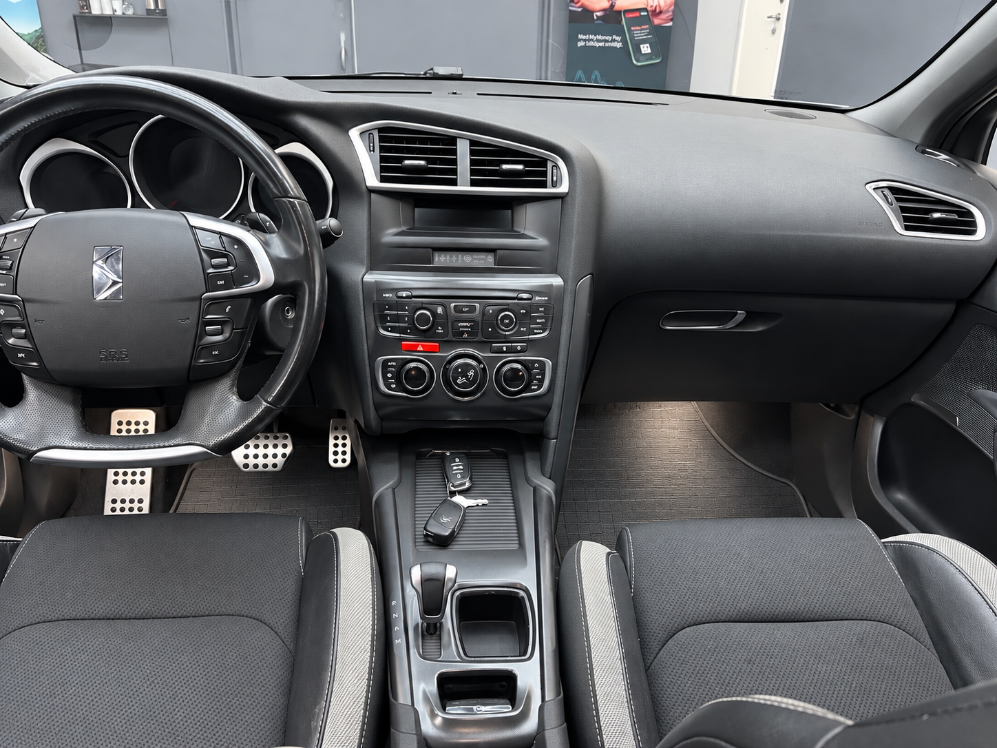 Citroen DS4 2011, kuva 7/10
