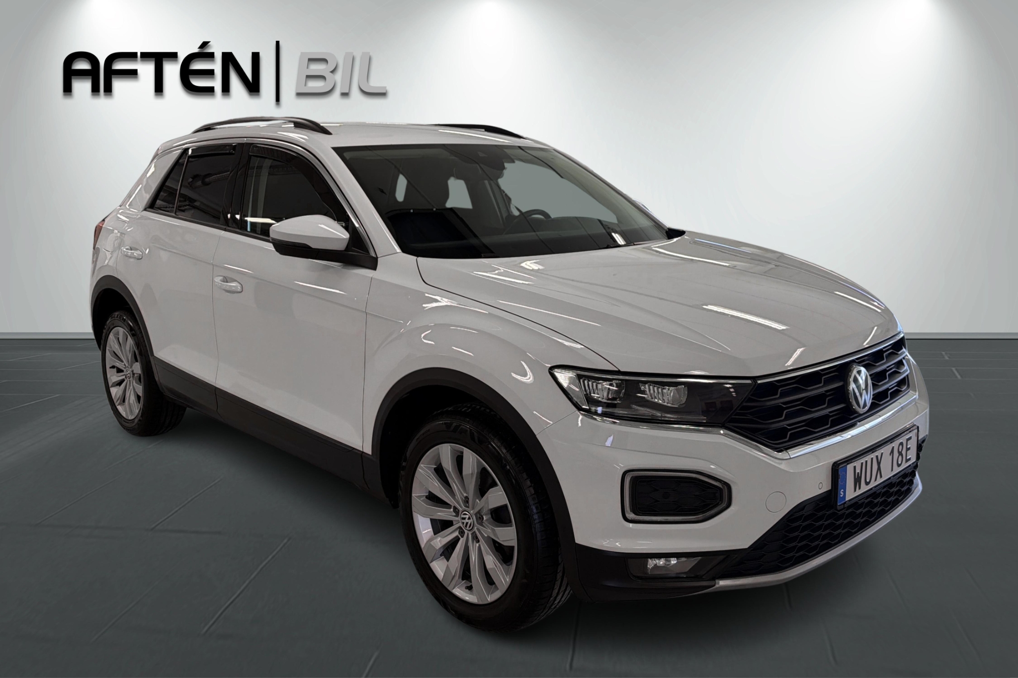 Volkswagen T-Roc Plus 1.0 TSI 2020, bild 4/54