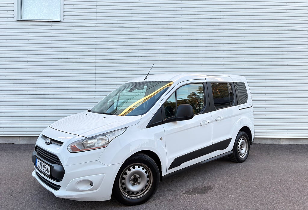 Ford Tourneo Connect 1.6 150HK / 5-Sits / Dragkrok / P-Sensor / Kamrem Bytt