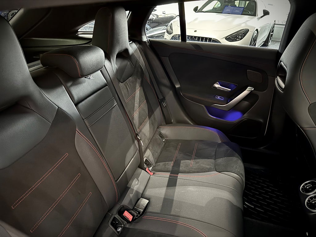 Mercedes-Benz CLA 200 AMG Premium 19tum Glastak Nightpackage - bild 26