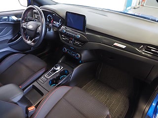 Halvkombi Ford Focus 9 av 23