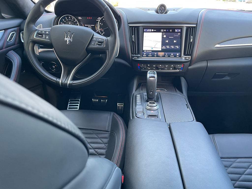 Maserati Levante 2021 - miniatyr 13