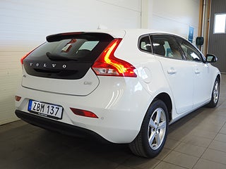 Halvkombi Volvo V40 6 av 20