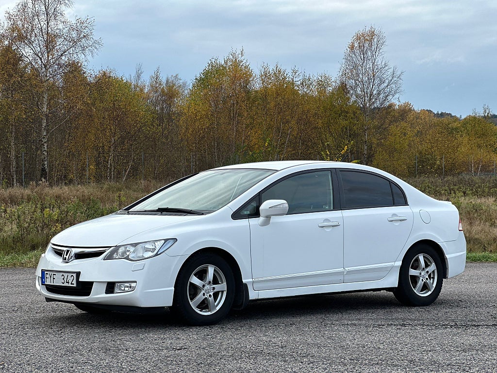 Honda Civic Hybrid 1.3 i-DSI CVT | Nybess