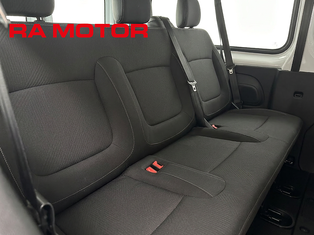 Nissan Primastar 2.0 dCi DCT| 9-sits | Moms | Värmare 2023