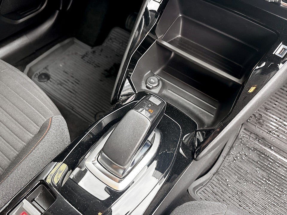 Bild på Peugeot E-208 Active 50 kWh 136hk Aut CARPLAY BACKSENSORER
