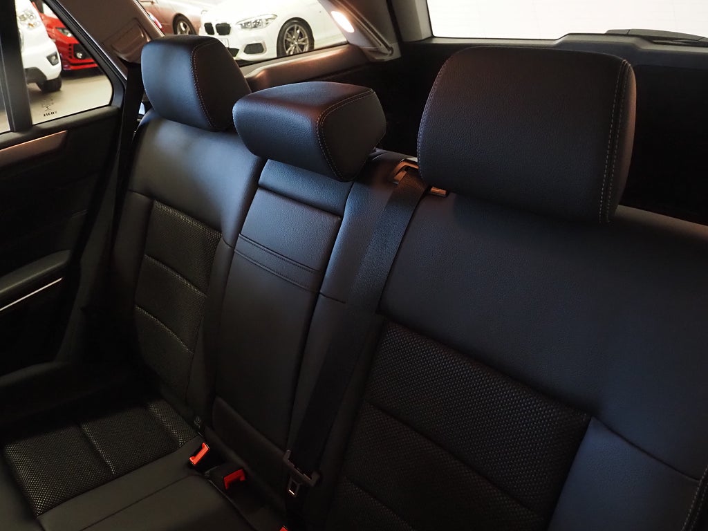 Mercedes-Benz E 220 T 7G-Tronic 170hk  Avantgarde Låga mil! 2014