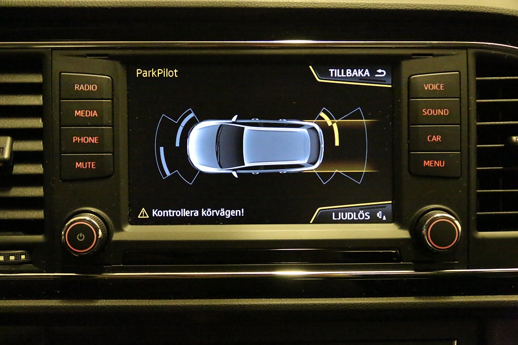 Seat Leon ST 1,2 TSI 110hk Style Kombi Aut Dragkrok