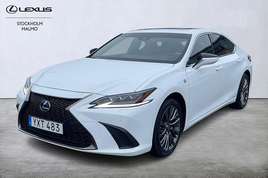 Lexus ES 300h F Sport Navigation