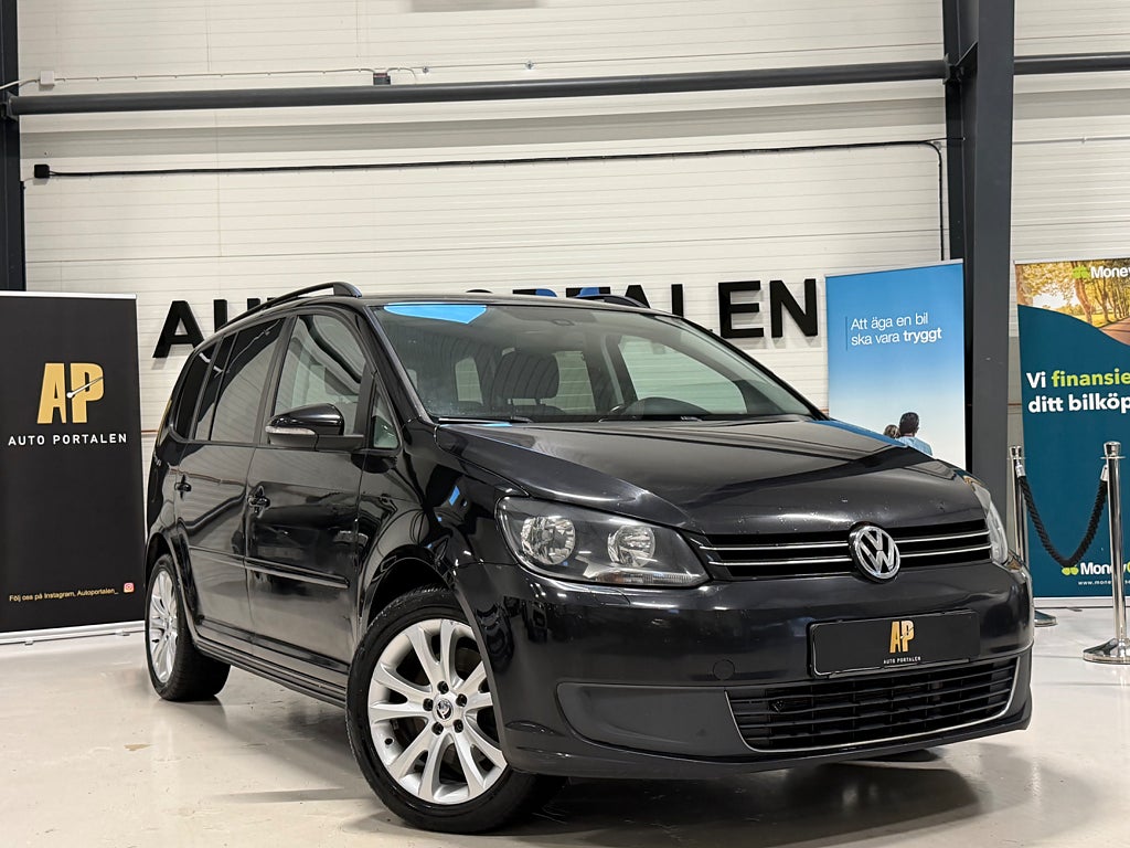 Volkswagen Touran 7-sits 2.0 TDI | Backkamera | Dragkrok, Kamrem bytt