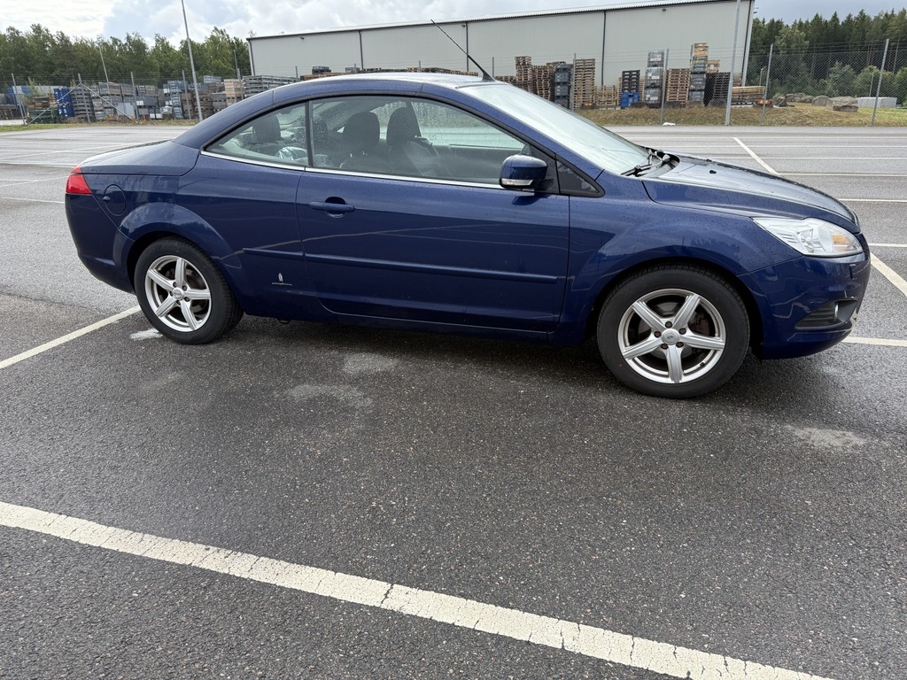 Ford Focus CC 1.6 Trend Euro 5 Cabbe 2010, bild 3/10