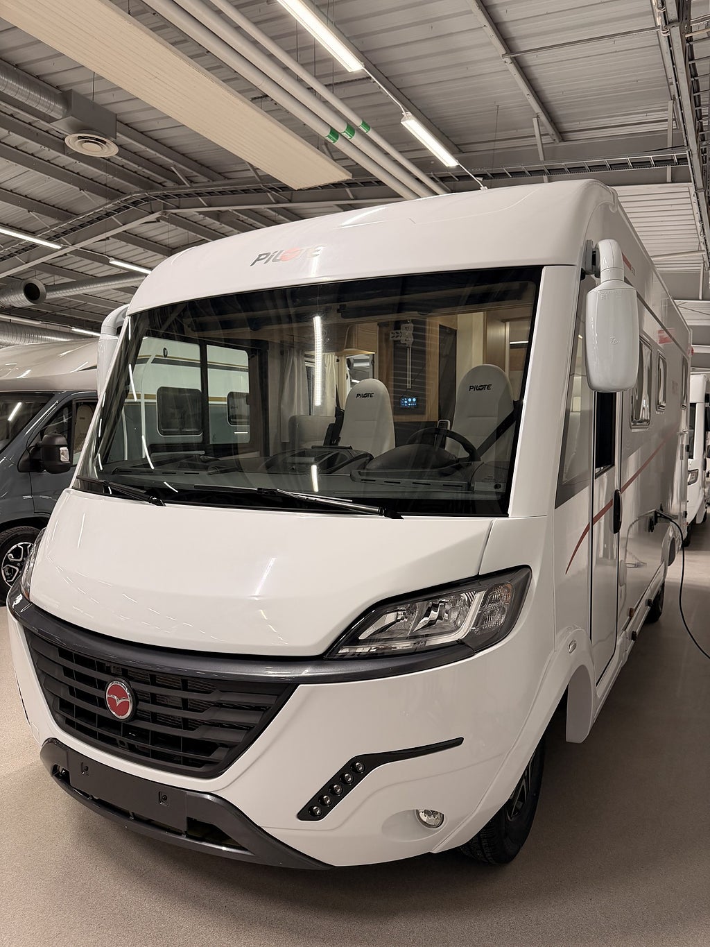 Pilote G720 FGJ Evidence Höga långbäddar Maj 2025