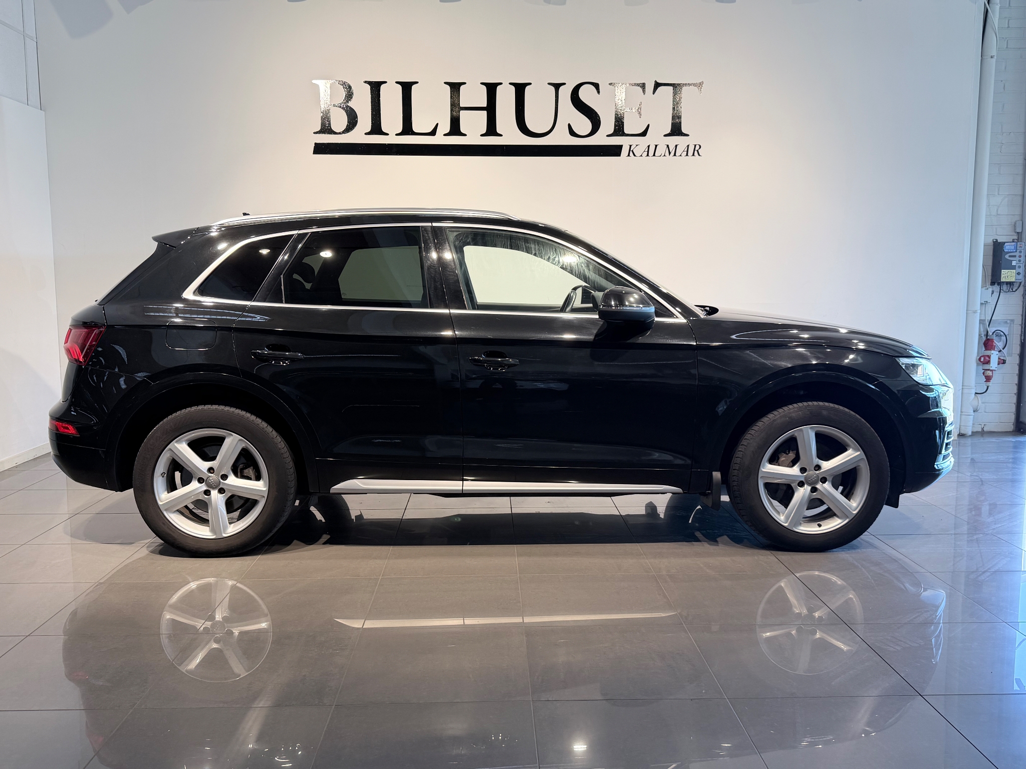 Audi Q5 2.0 TDI quattro S Tronic Proline 2018, bild 3/43
