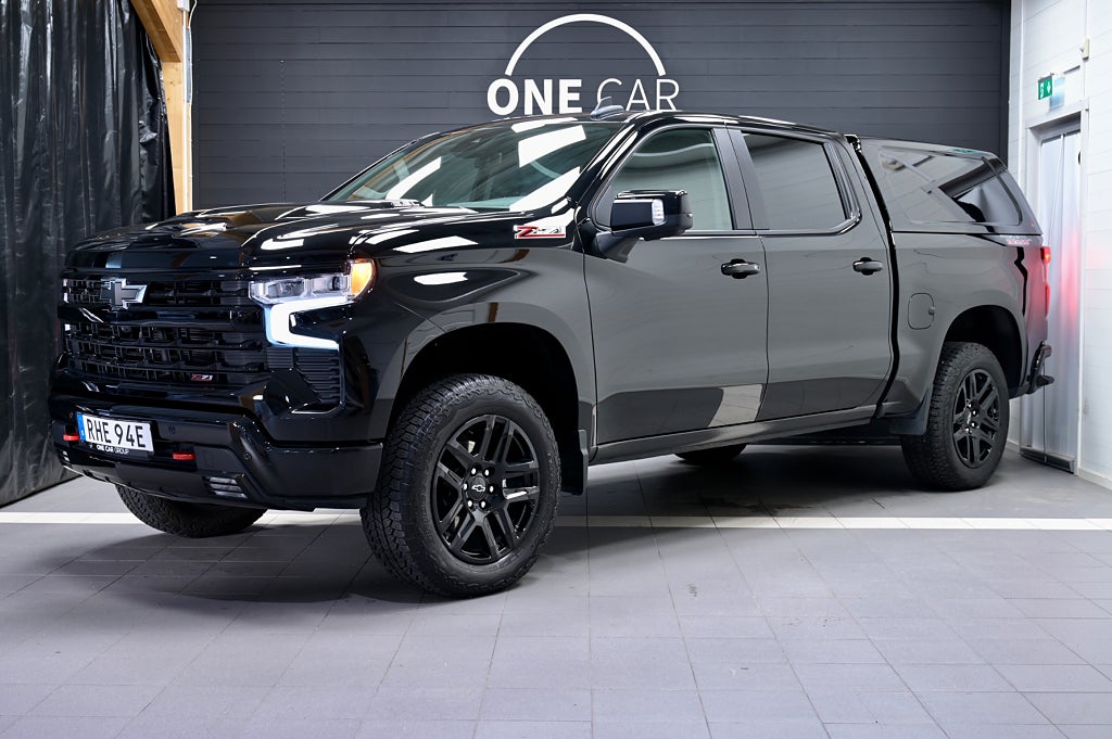 Chevrolet Silverado 1500 6.2 V8 4WD MOMS Kåpa Z71 Trailboss 426hk