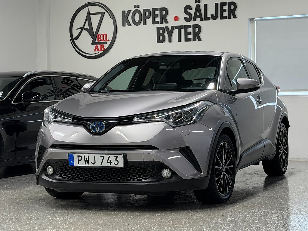Toyota C-HR Hybrid CVT X-Edition KAMERA  skinnklädsel 