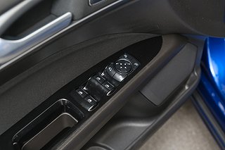 Halvkombi Ford Mondeo 18 av 29