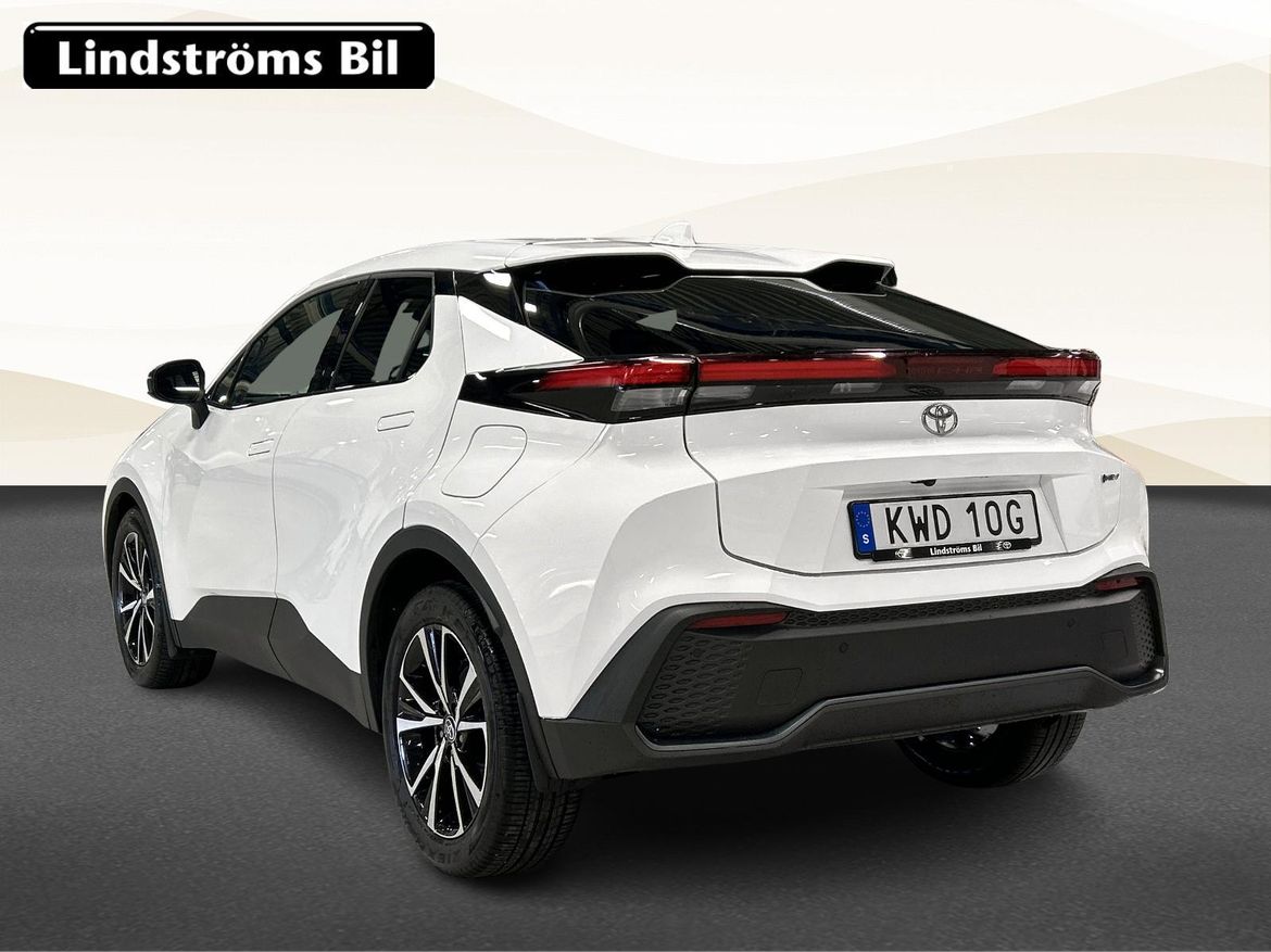 Toyota C-HR 1,8 Style Teknikpaket Vhjul 2024, bild 4/52