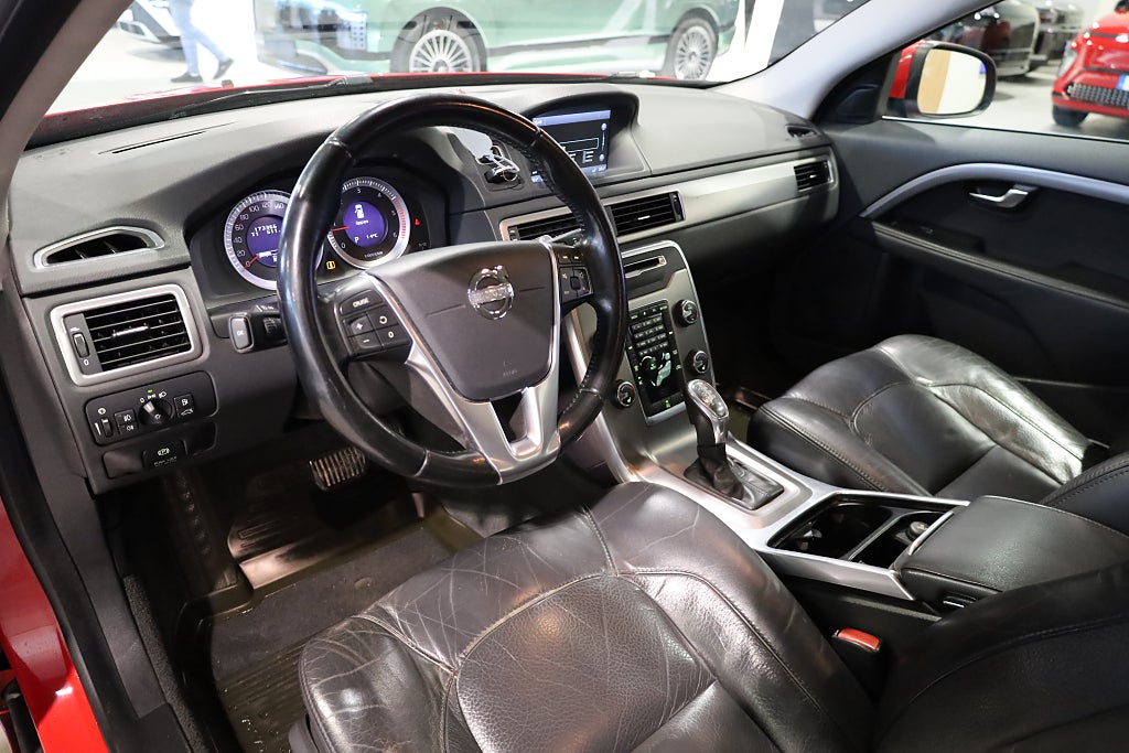 Volvo V70 D4 Geartronic Momentum Drag värmare Läder Blåtand 2013