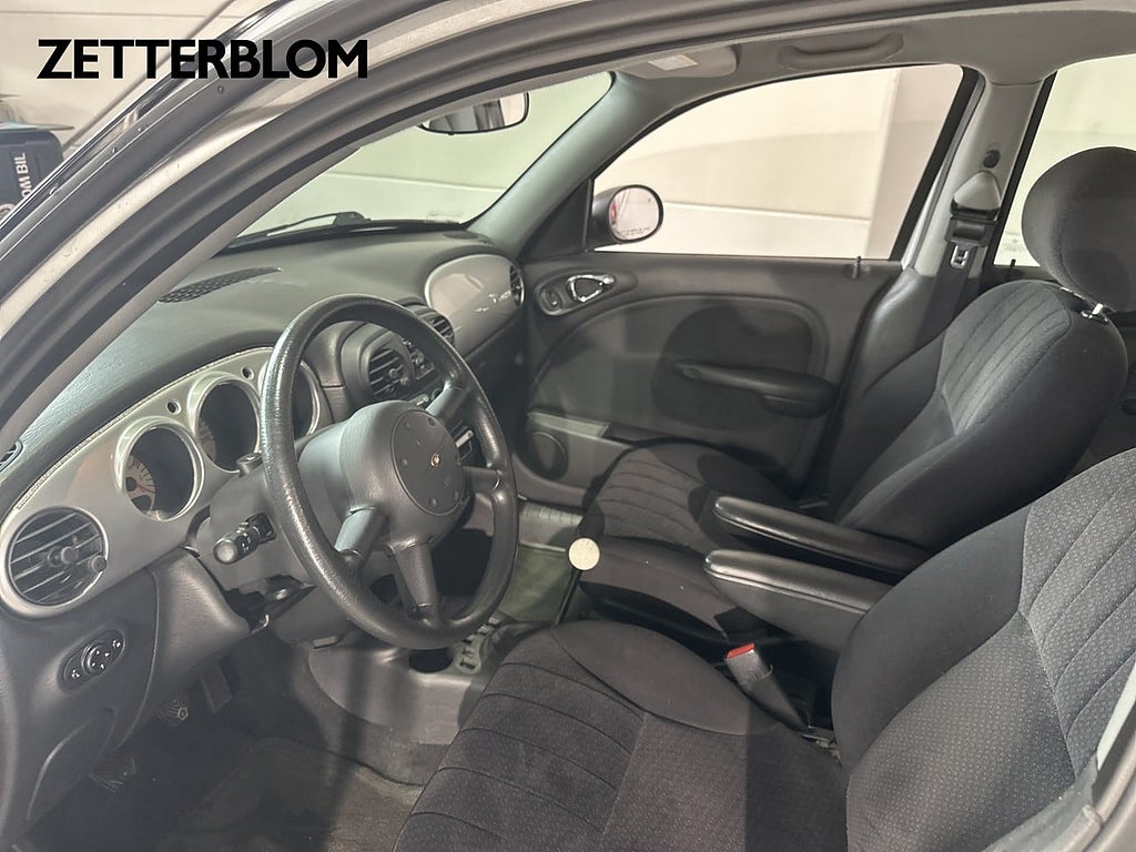 Halvkombi Chrysler PT Cruiser 8 av 14