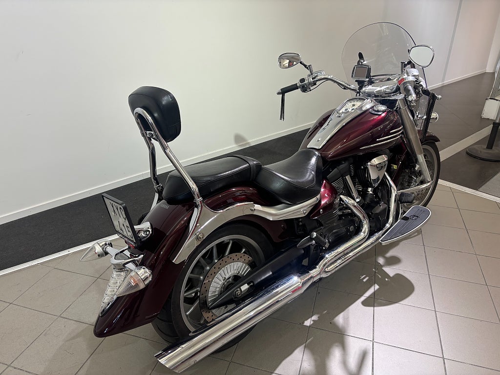 Yamaha XV1900A 2007 - miniatyr 3