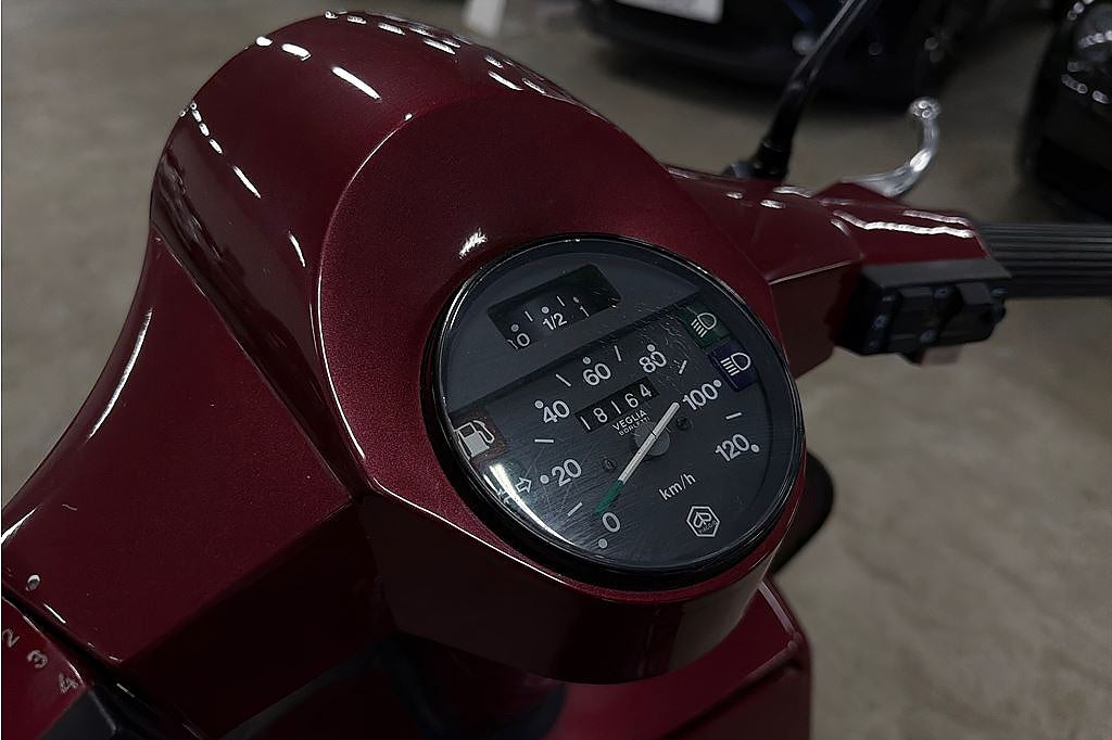 Piaggio Vespa PX 0.2 CVT, 12hk, 1993 UNIK