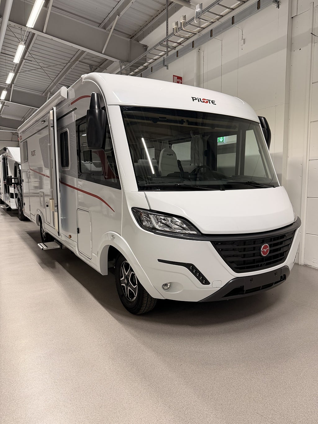 Pilote G740 FGJ Evidence Höga Långbäddar Nov 2025