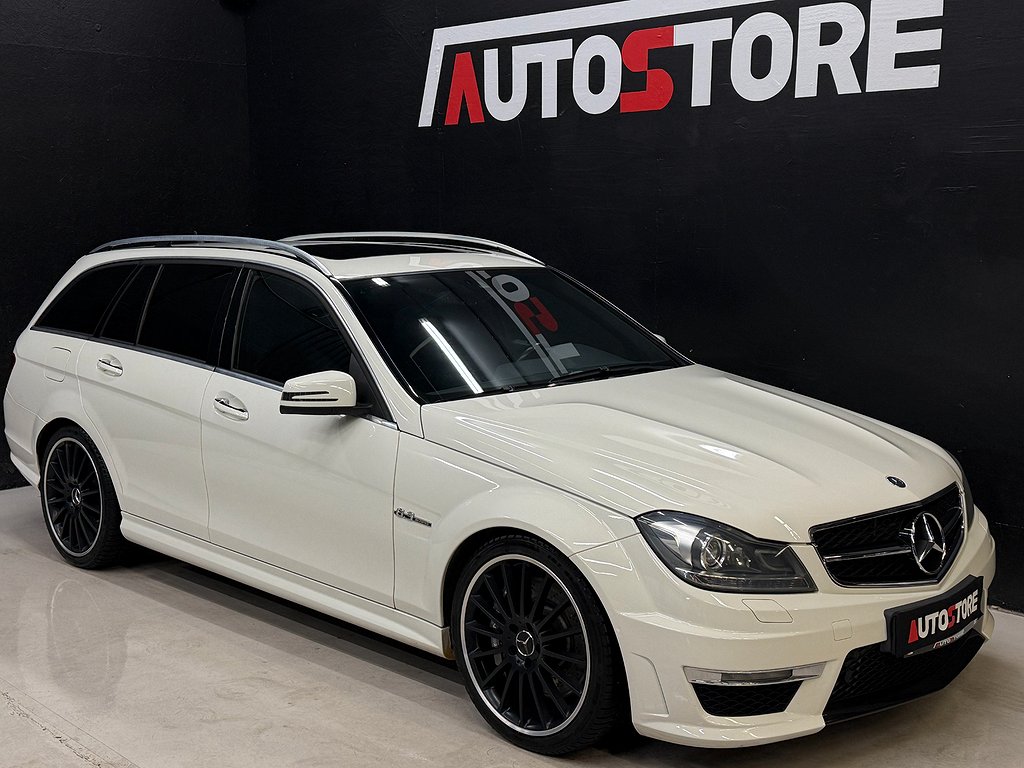 Mercedes-Benz C 63 AMG T Speedshift Sv-Såld Taklucka Facelift 