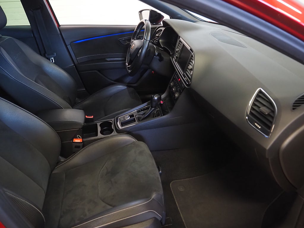 Seat Leon ST Cupra  2.0 TSI 4Drive 300hk | Navi | Beats | Cockpit | 2019
