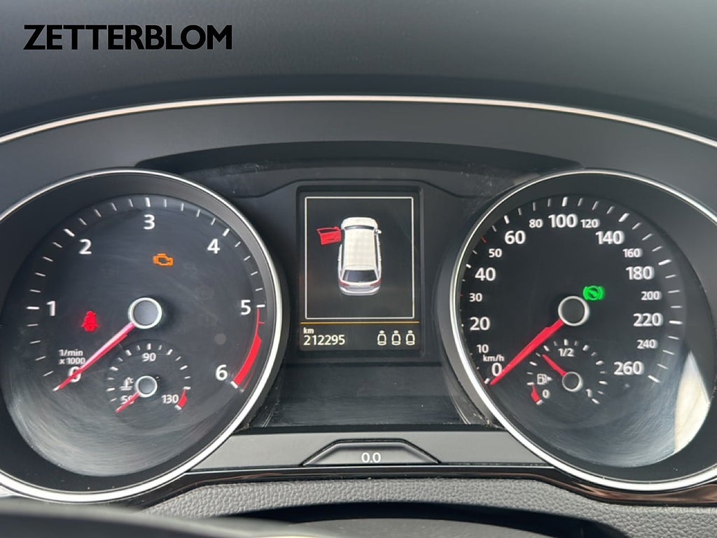 Kombi Volkswagen Passat 11 av 14