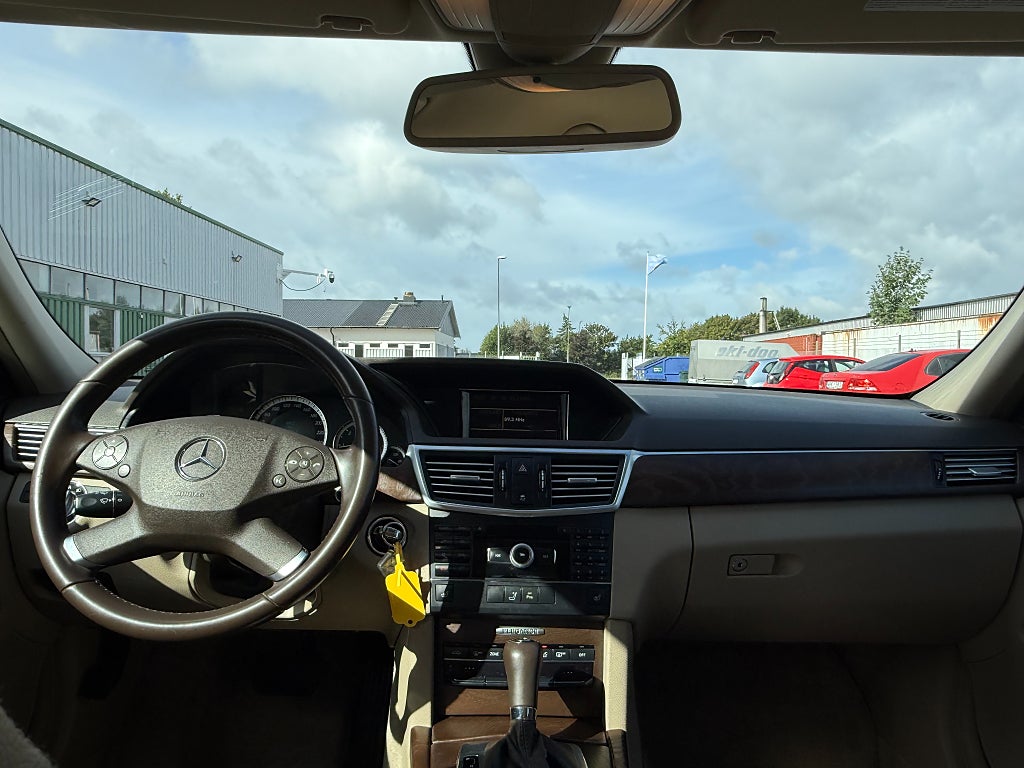 Mercedes-Benz E 250 CDI BlueEFFICIENCY 5G-Tronic Elegance Line