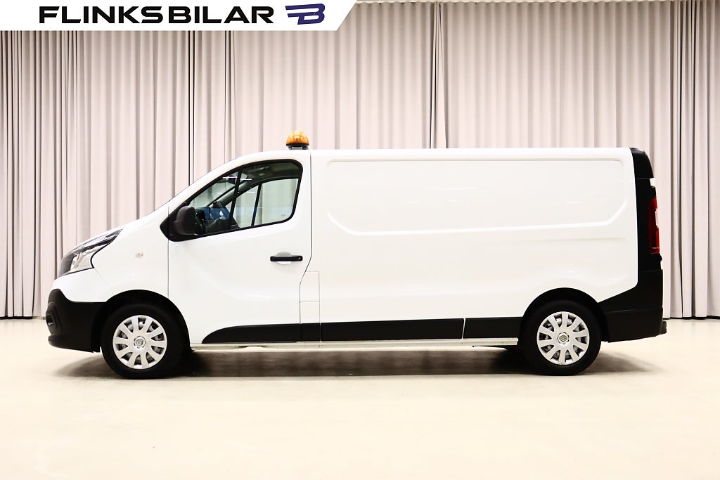 Renault trafic dCi 120HK L2 V-Inredd|Drag|Värmare|Backkamera
