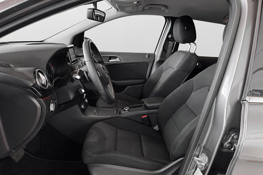 Mercedes-Benz B 2013 - miniatyr 16
