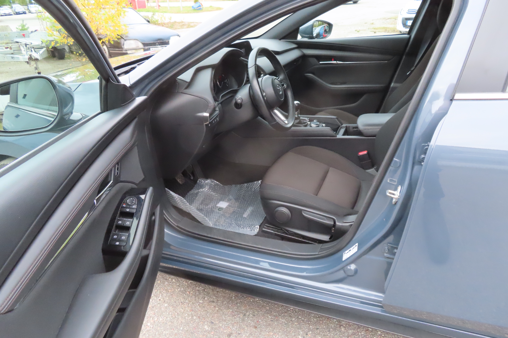 Mazda 3 2019, bild 3/30