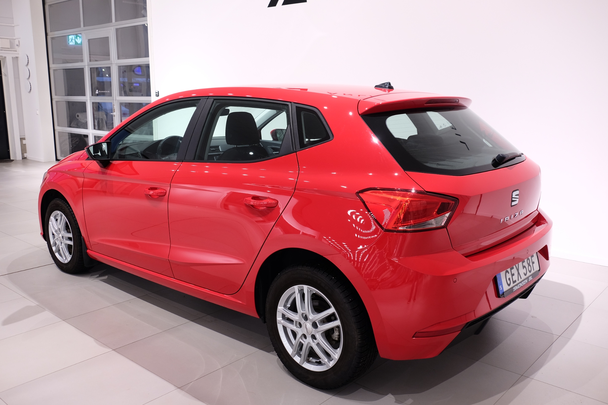 Seat Ibiza TSI 110hk AUT / Nybilsgaranti 2021, bild 2/46