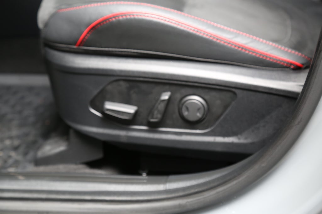 Hyundai Tucson 1,6T-GDi PHEV 265hk Aut N-Line 4WD Assistanspaket 2023