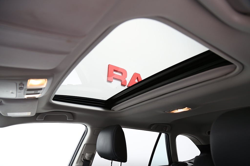 Subaru Outback 2,5i 175hk Summit AWD Taklucka H/K Skinn Extraljus Drag