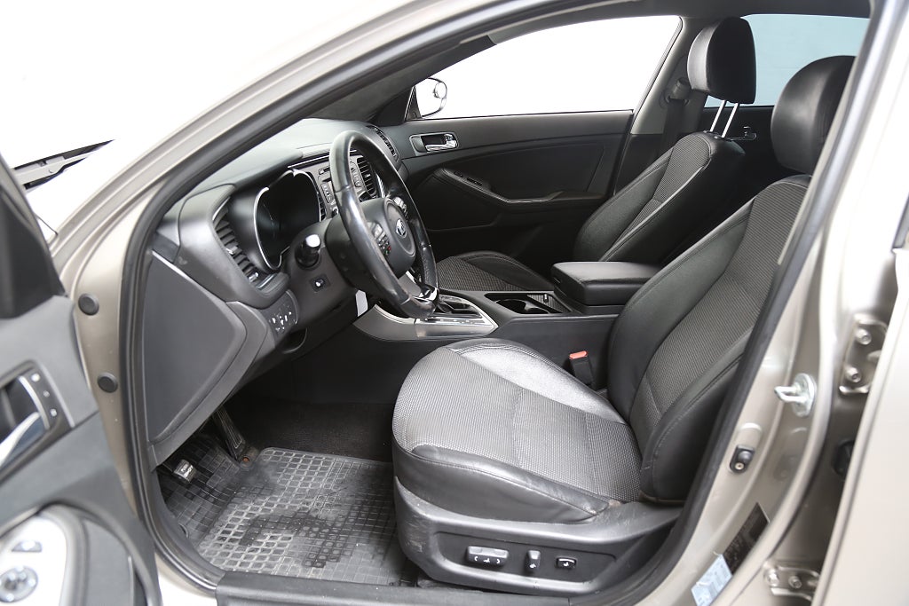 Kia Optima 1,7 CRDi 136hk Executive Aut 2014