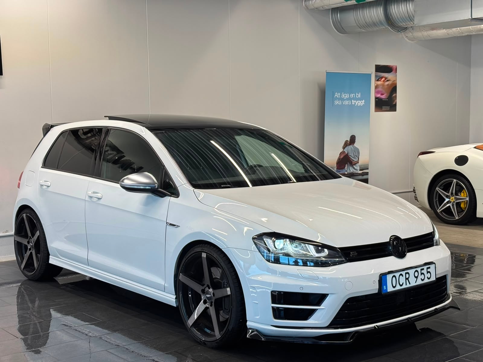 Volkswagen Golf R 2.0 TSI 4Motion 300hk 2017, bild 5/52