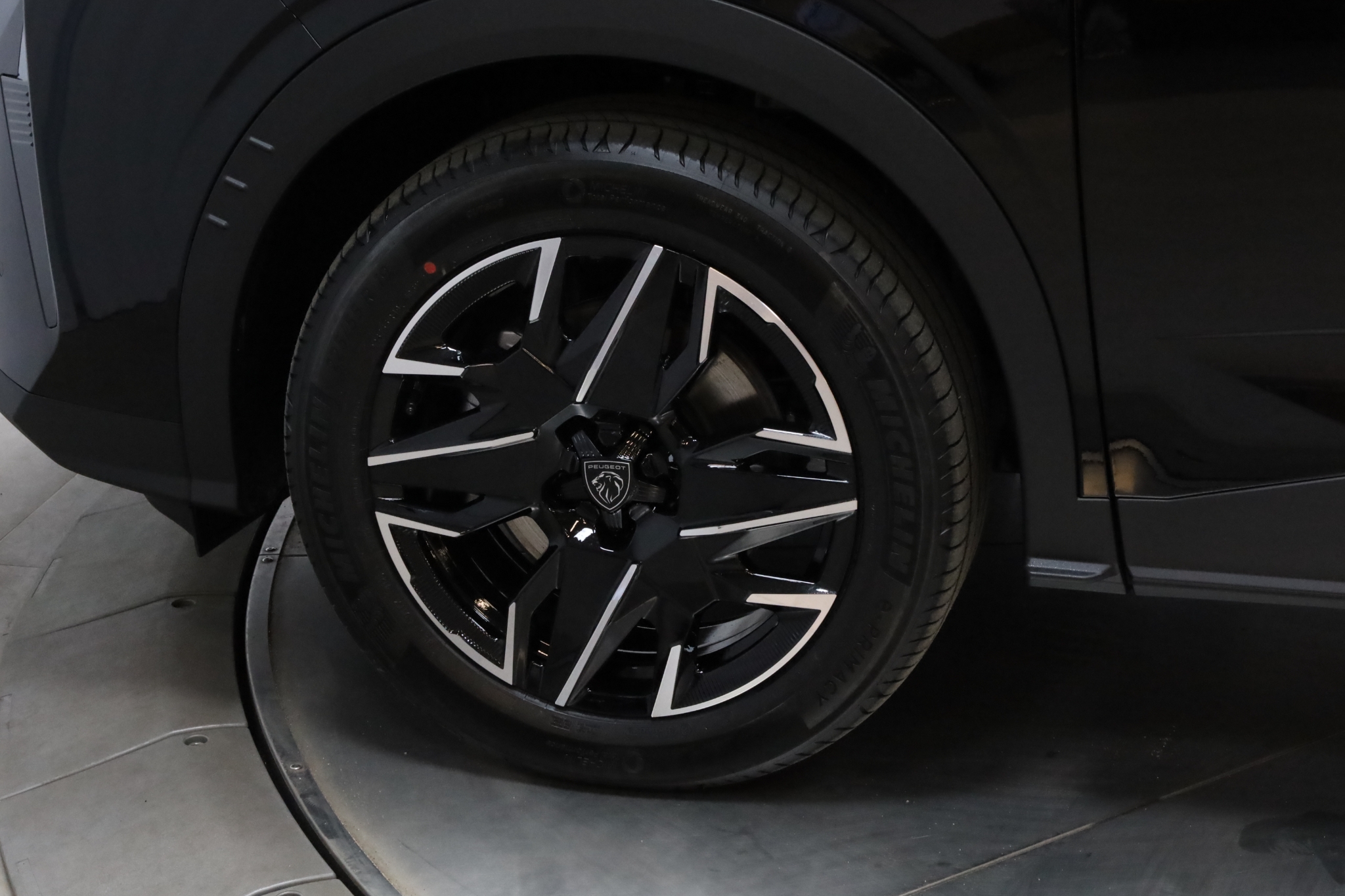 Peugeot 5008 GT Plug-in Hybrid 225Hk 2026, bild 7/10
