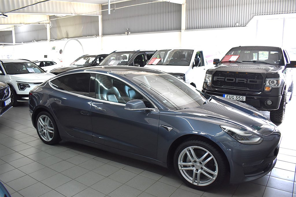Tesla Model 3 Long Range AWD, 440hk Fsd Panorama