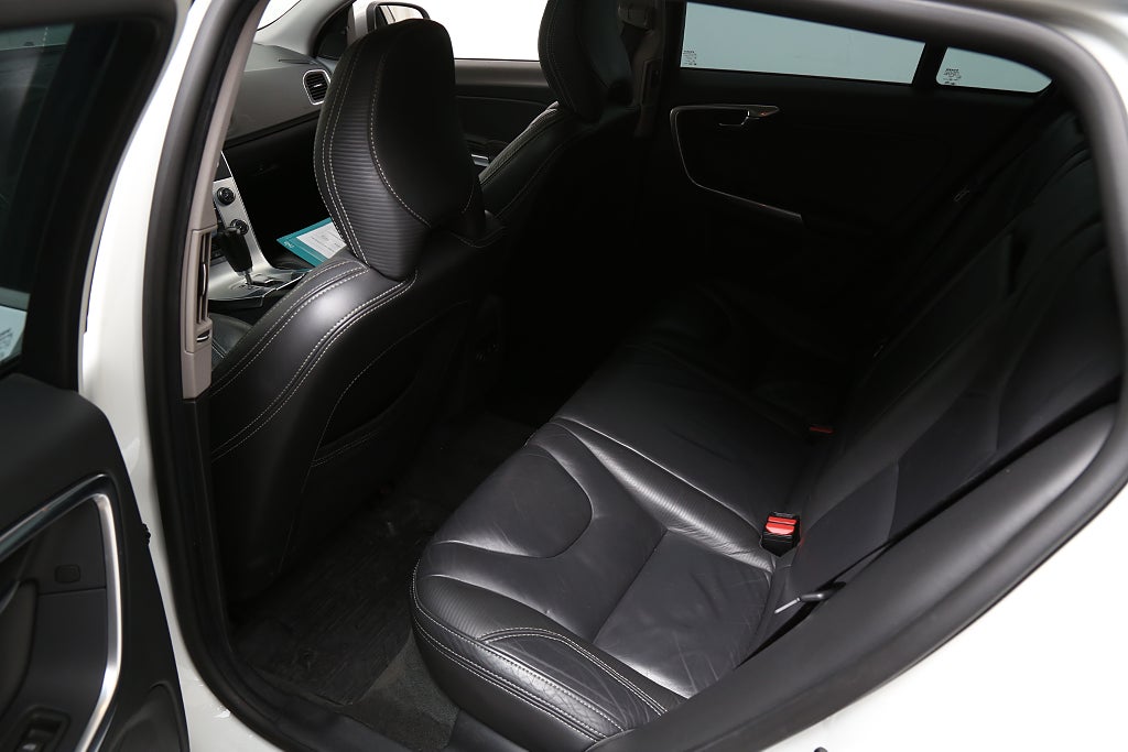 Volvo V60 Polestar Optimering T6 329hk AWD Aut R-Design Navi 2012