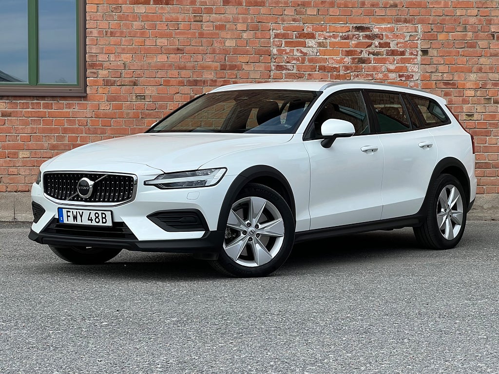 Volvo V60 Cross Country B4 AWD Geartronic Core Euro 6