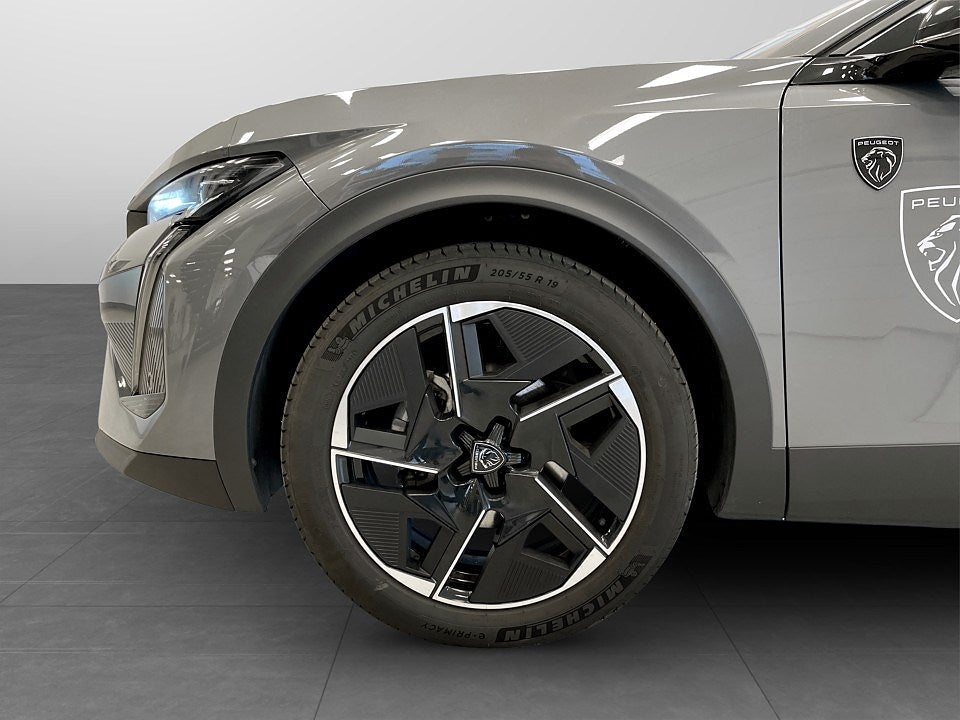 Bild på Peugeot 408 GT PureTech 130hk Aut - DEMO