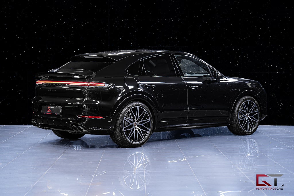 Porsche Cayenne E-Hyb Coupé Black Edition MOMS SportDesign 22" 18-vägs