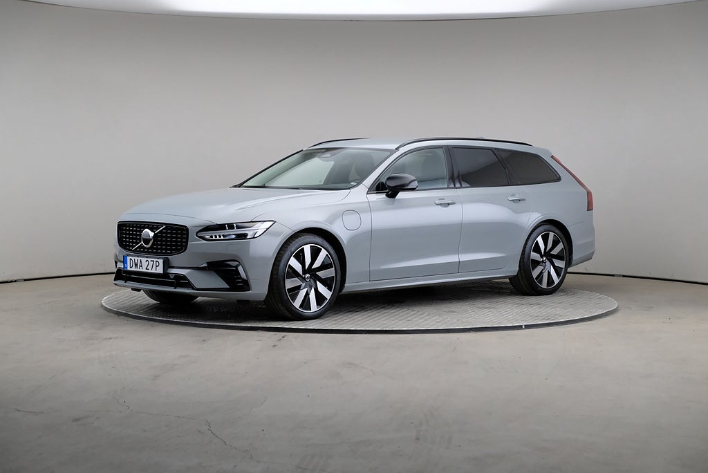 Volvo V90 Recharge T6 350hk AWD Plus Dark Drag Läder