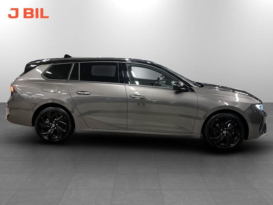 Bild på Opel Astra ST GS 1.2 PT 130hk Aut - B-KAMERA, CARPLAY